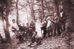 Фотокопия «На прогулке в лесу. 1939 г.». 2017 г.
